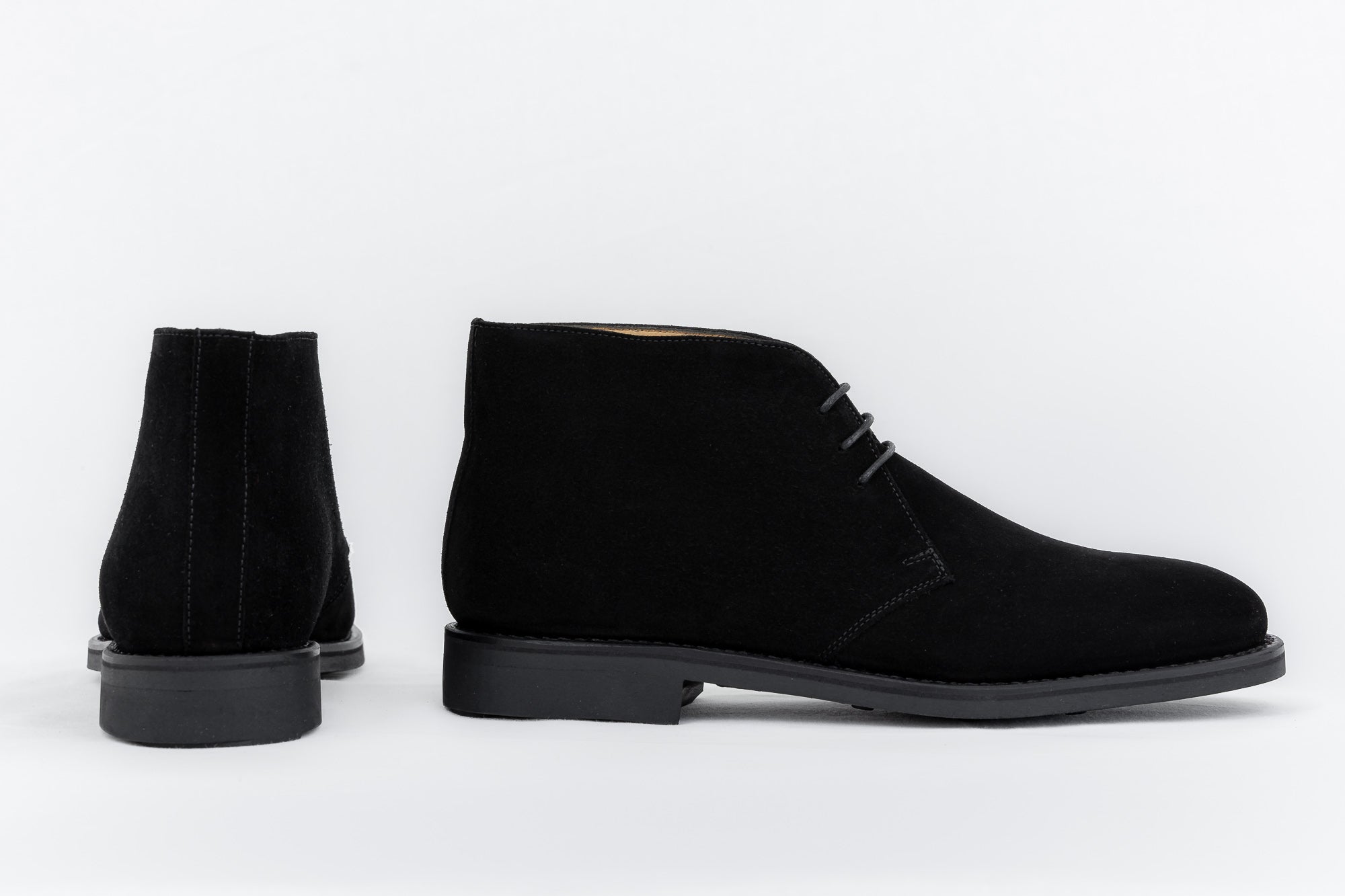 Mens chukka boots near me online